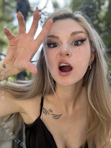 Busy B Asmr nude photo 1135