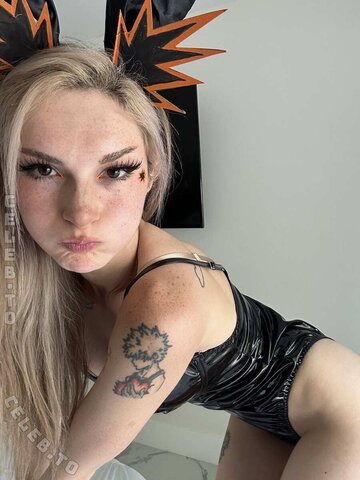 Busy B Asmr nude photo 1121