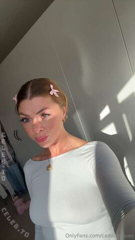 Caddieissues nude photo 19