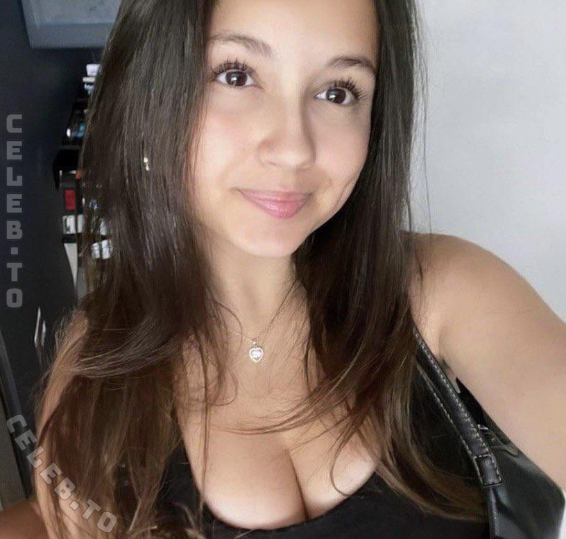 Cait ASMR nude photo 8