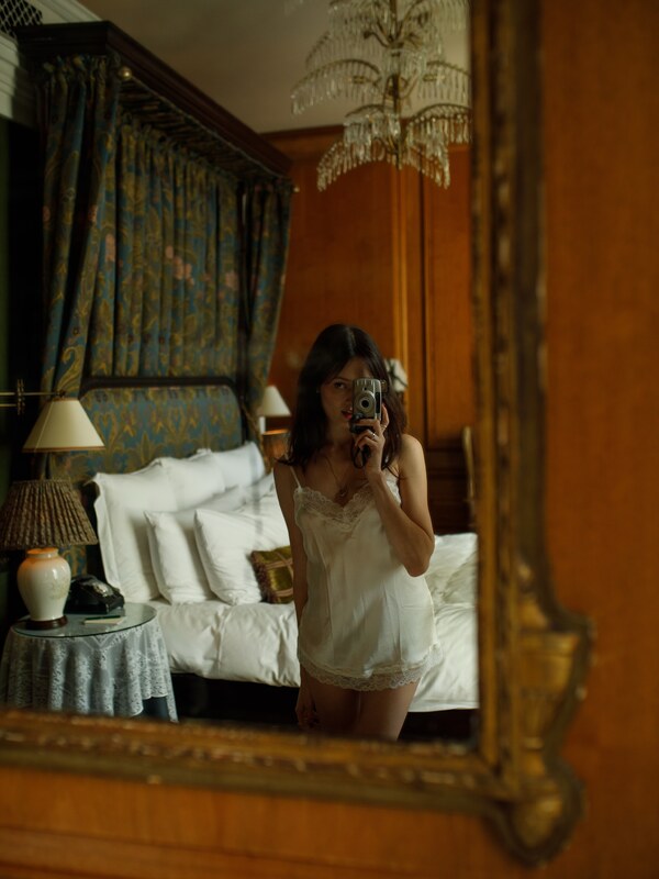 Caitlin Erin O'Neill nude photo 3