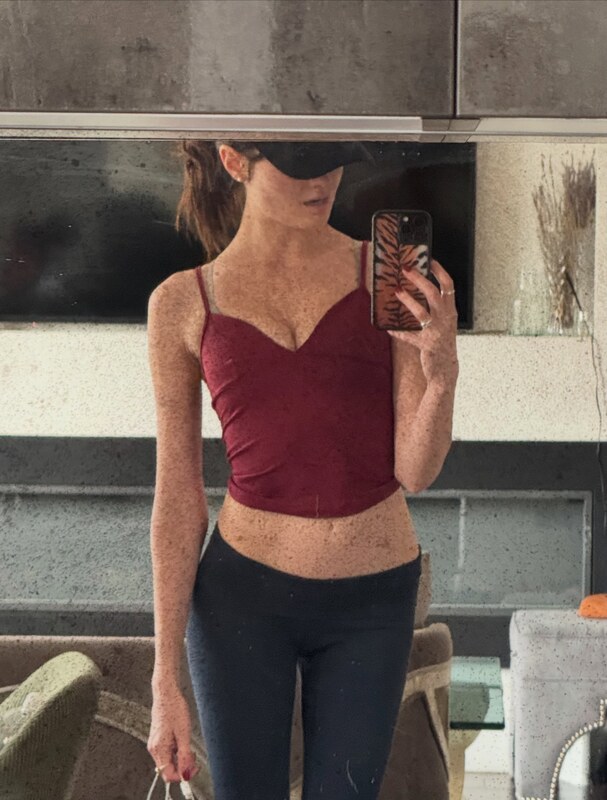 Caitlin Erin O'Neill nude photo 1
