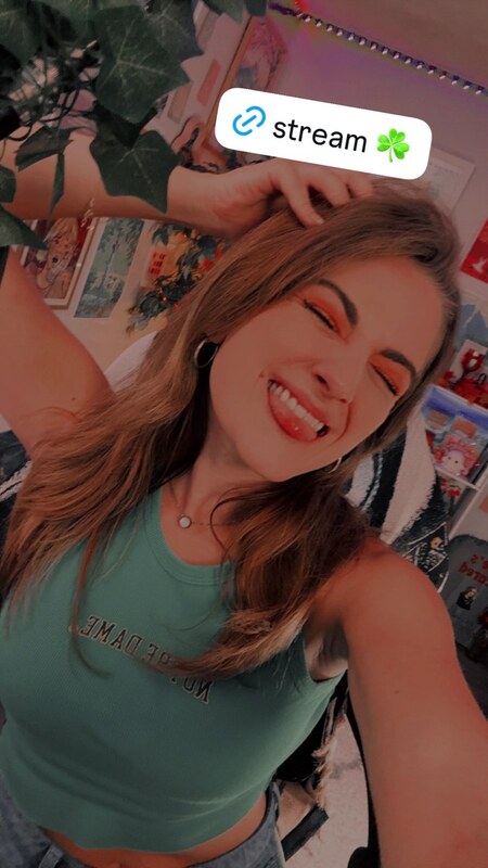 Caitlin Marie Reacts nude photo 1