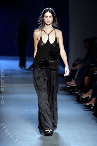 Caitriona Balfe nude