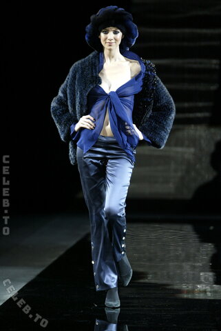 Caitriona Balfe nude photo 16