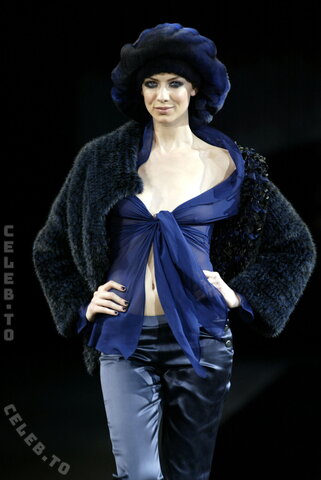 Caitriona Balfe nude photo 15