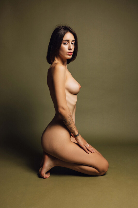 Call me elfa nude photo 1