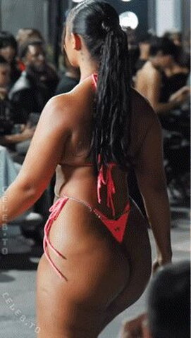Camila Bernal nude photo 17