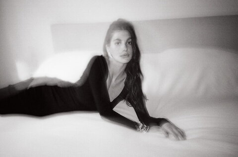 Camila Morrone nude photo 7