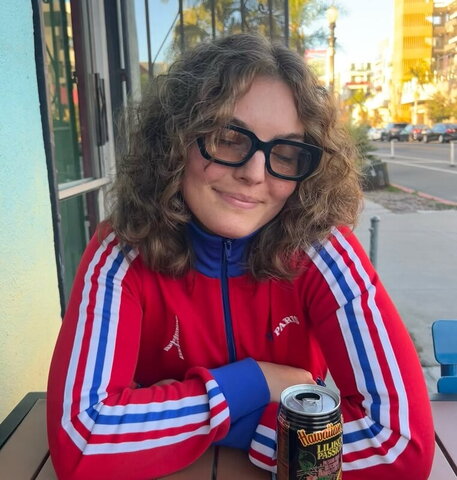 Camren Bicondova Fresh (1 photo)