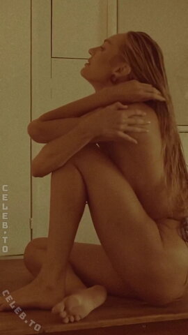 Candice Swanepoel photo 6