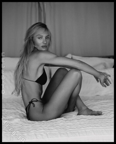 Candice Swanepoel photo 5