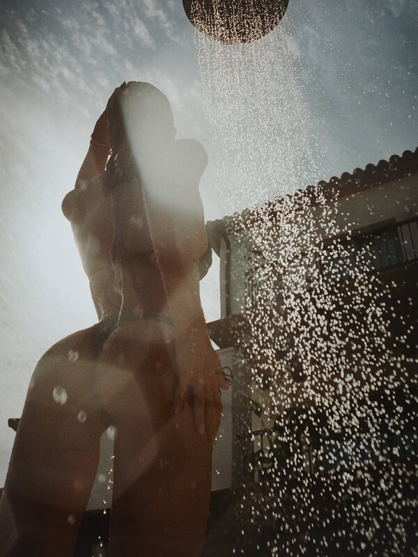 Candice Swanepoel nude photo 8
