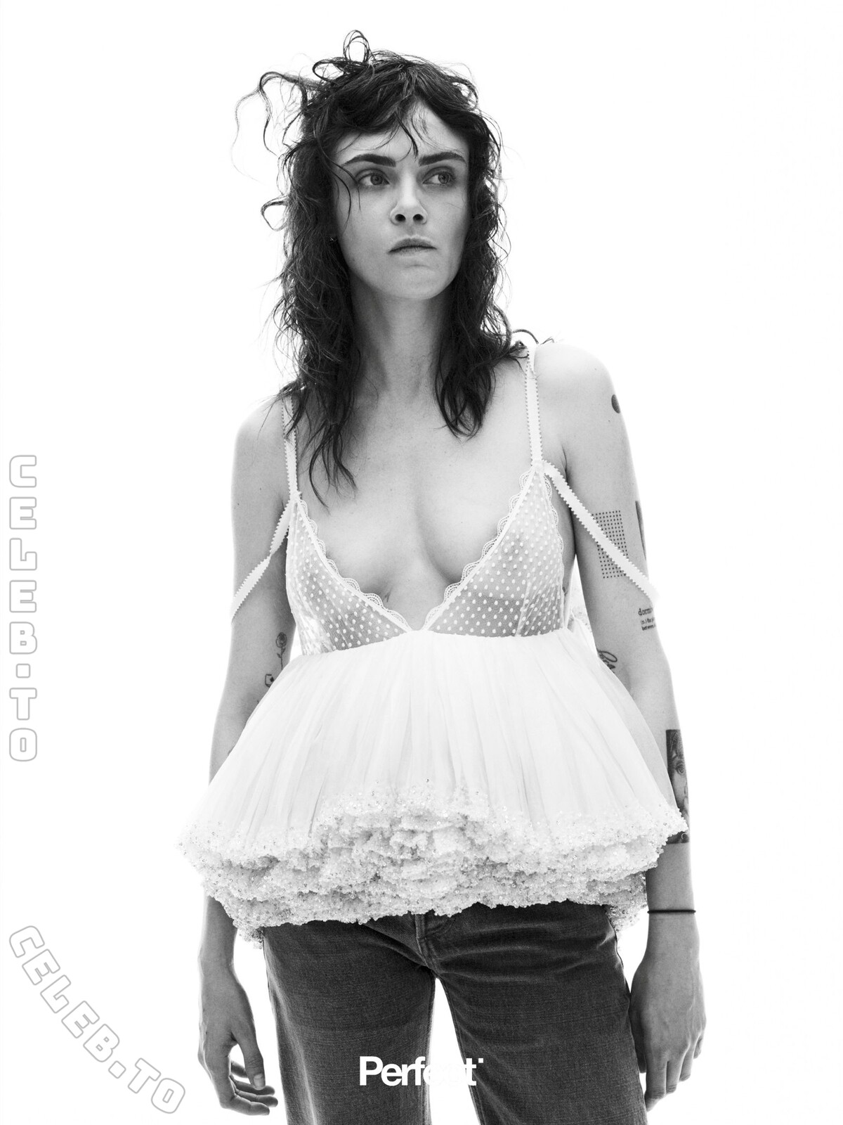 Cara Delevingne nude photo 2