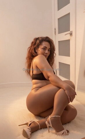cari_cortes nude photo 26