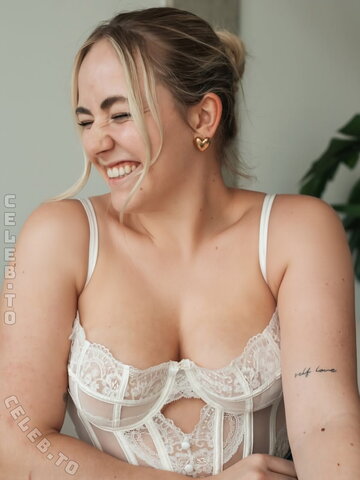 Carina Spoon nude photo 6