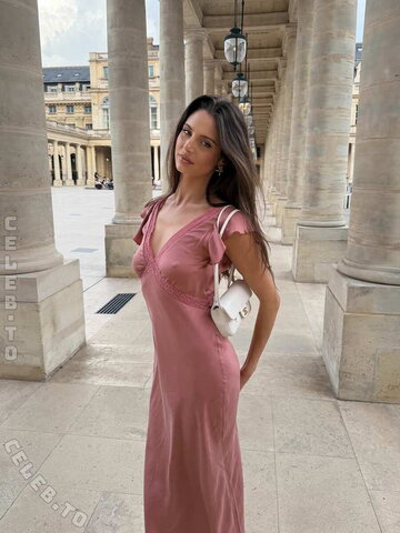 Carina Zavline nude photo 14