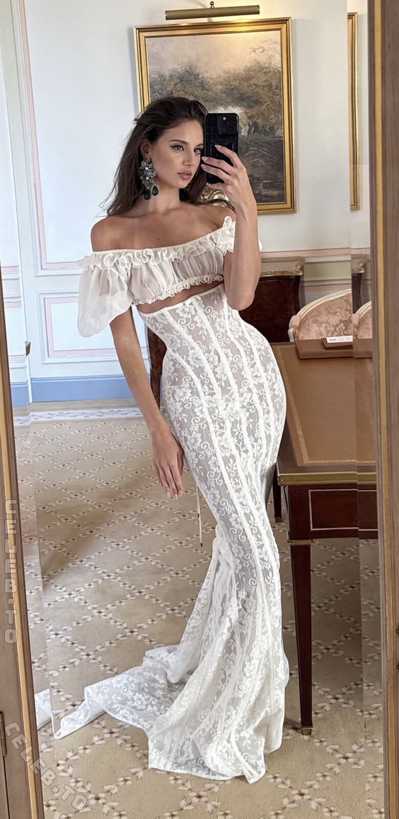 Carina Zavline nude photo 2