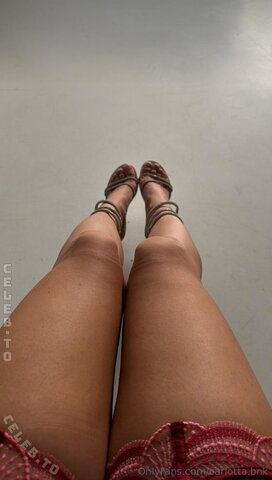 carlotta.bnk photo 3