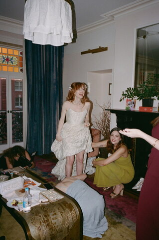 Carly Rae Jepsen nude photo 10