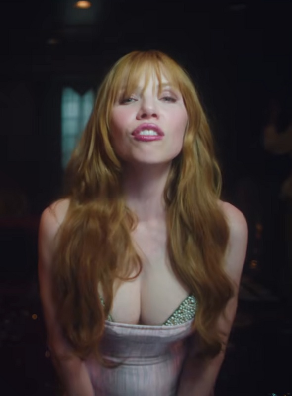 Carly Rae Jepsen nude photo 1