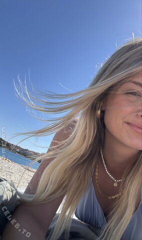 Caro Winter nude photo 5