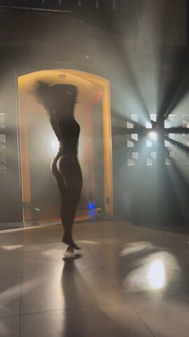 Carol Nakamura nude photo 9