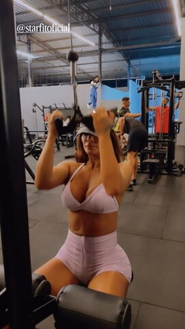 Carol Nakamura nude photo 1