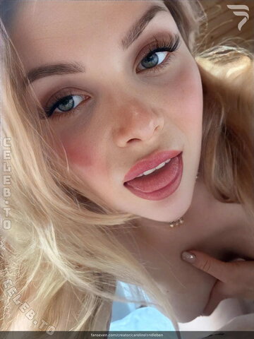 Carolin Groß nude photo 23