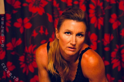 Carolin Hingst is a former German pole vaulter who now offers personal training and is new on OnlyFans.