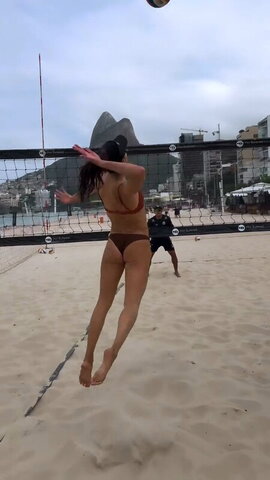 Carolina Solberg nude photo 3