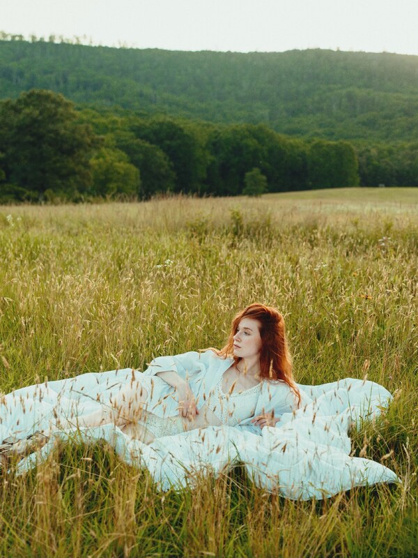 Caroline Cavitt Wade nude photo 4