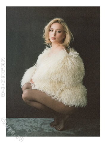 Caroline Vreeland nude photo 44