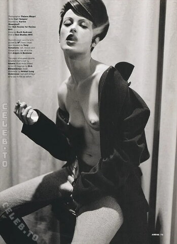 Carolyn Murphy nude photo 3