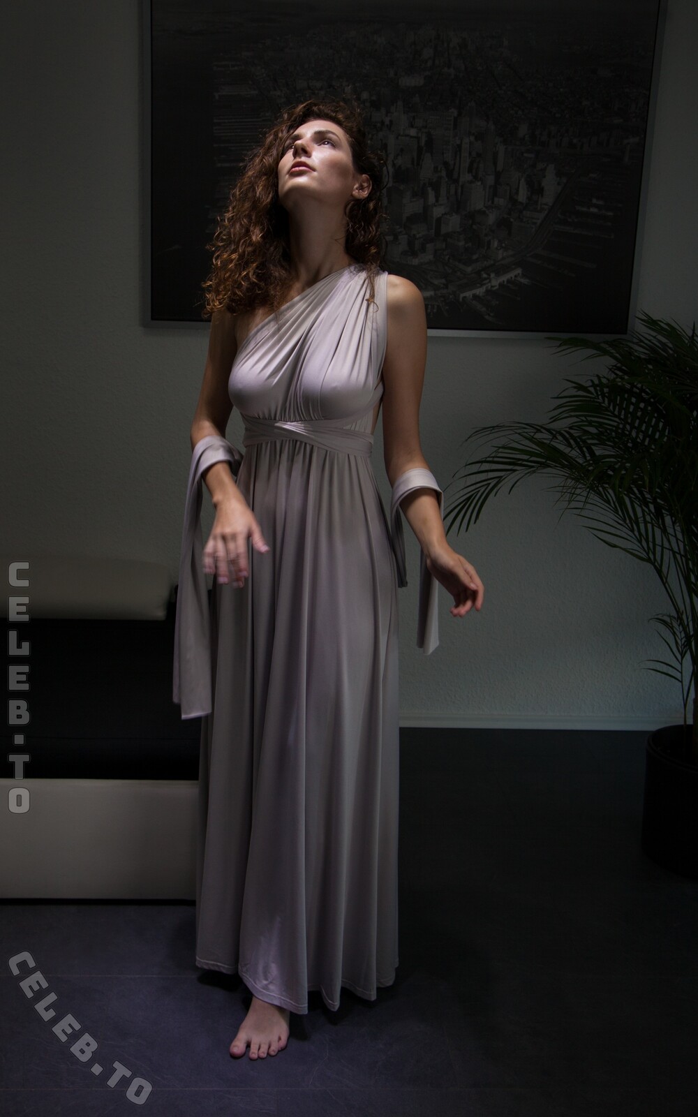 caro_petitemodel nude photo 4