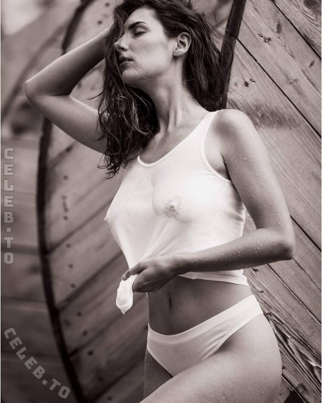 caro_petitemodel nude photo 6