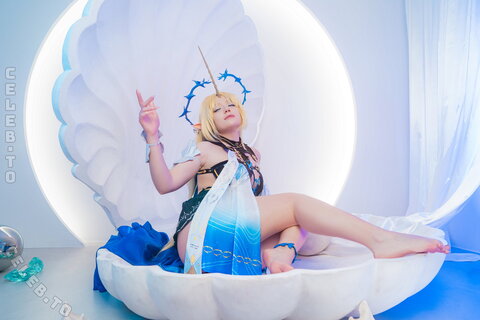 Carry Key nude photo 2103