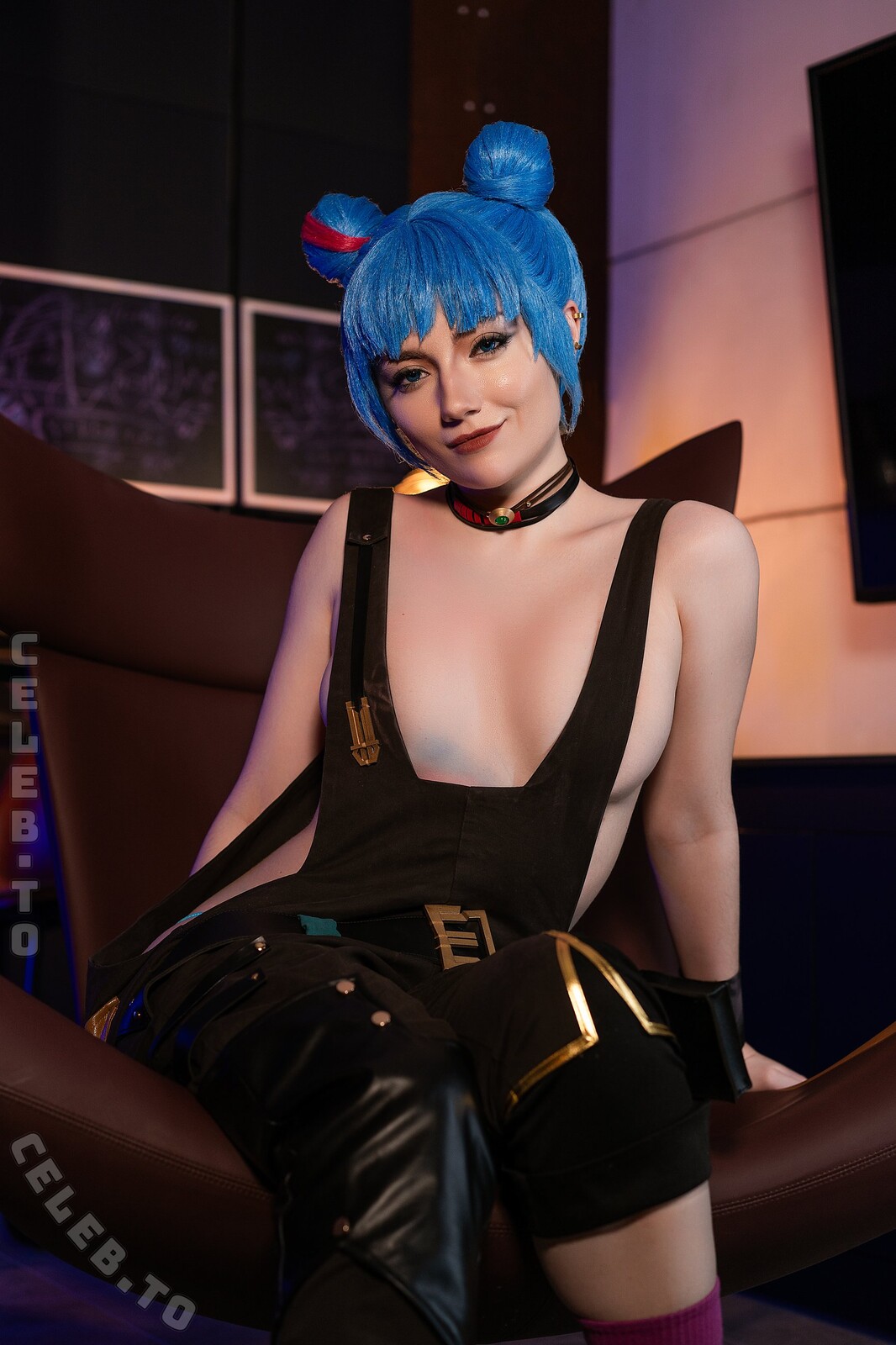 Carry Key nude photo 4