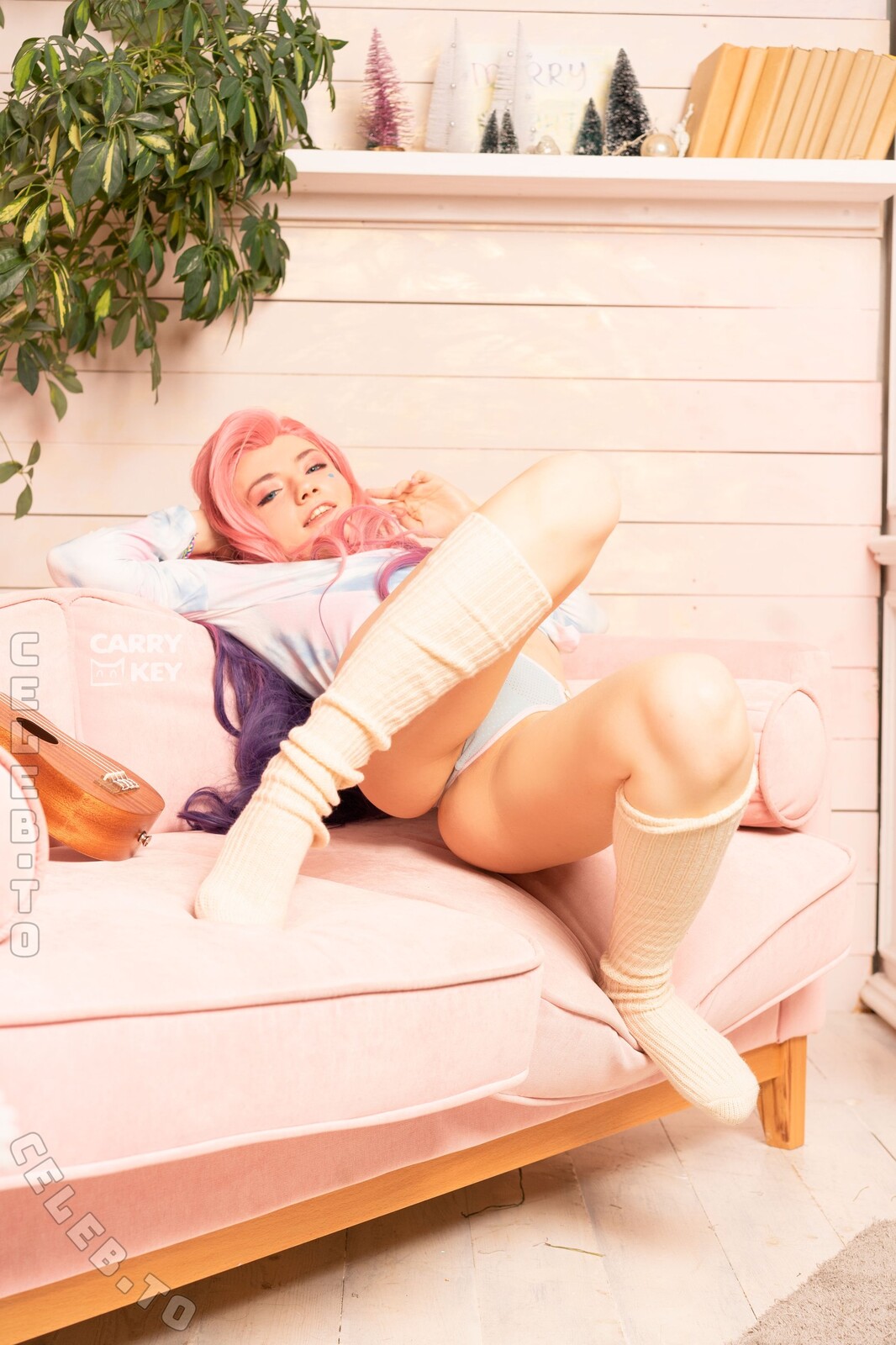 Carry Key nude photo 3