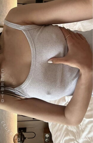 Caryn Marjorie nude photo 17
