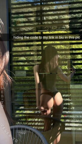 Caryn Marjorie nude photo 12