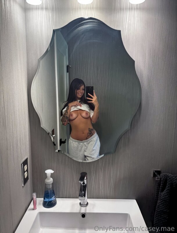 Casey.Mae nude photo 1