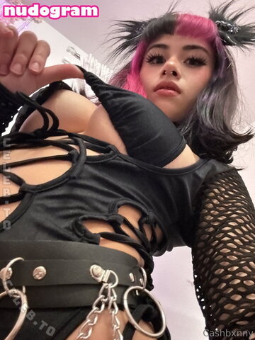 cashbxnny nude photo 17