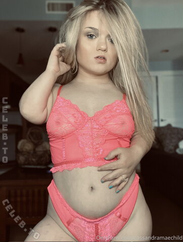 Cassandra Davis nude photo 6