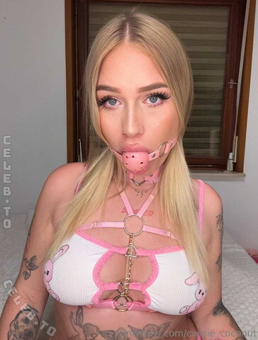 Cassie nude photo 42