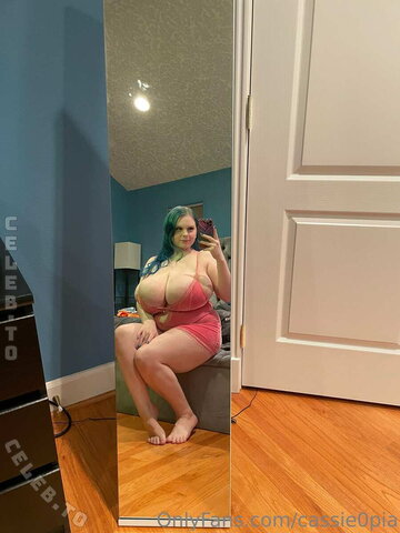 Cassie0pia nude photo 250