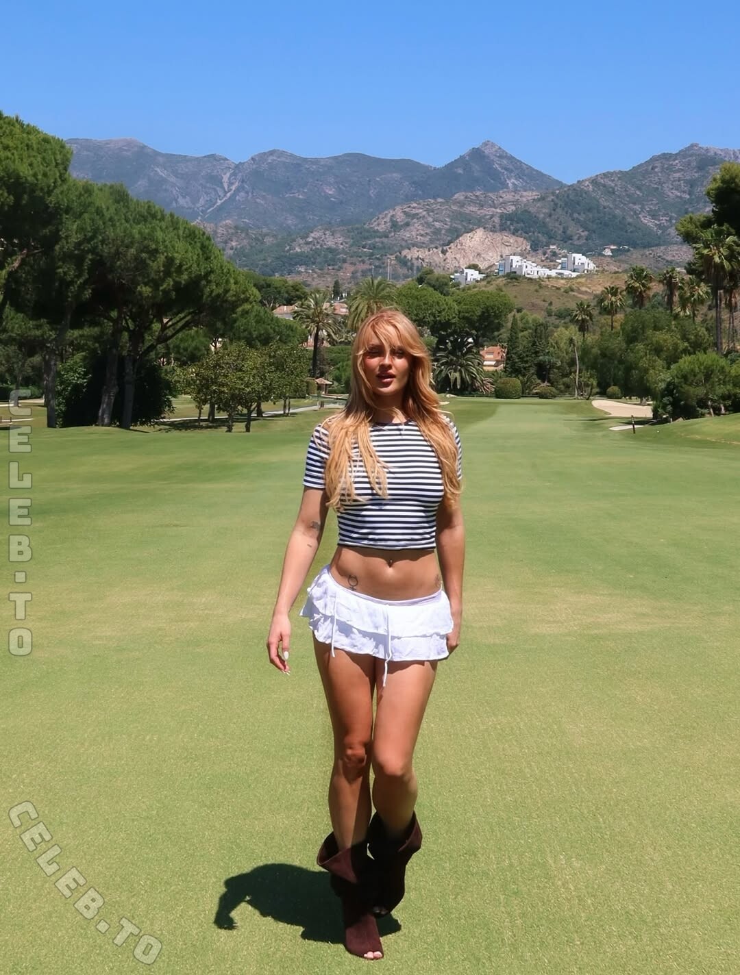 Cassy Cassau nude photo 4