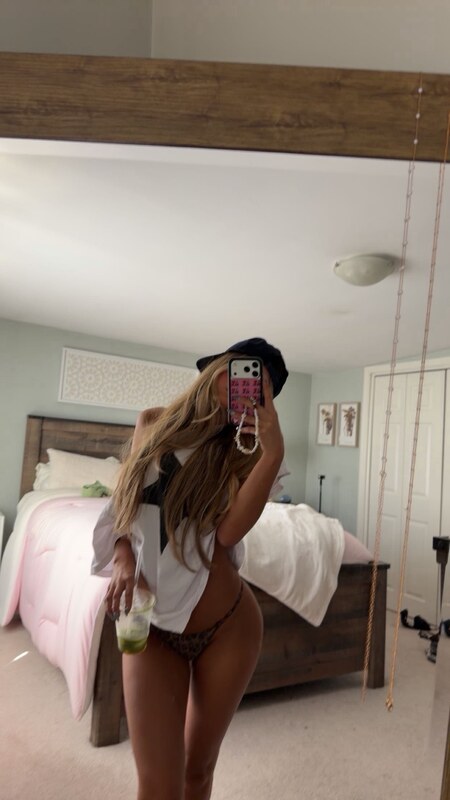 Cat Pisciotta nude photo 5