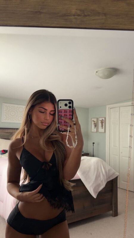 Cat Pisciotta nude photo 4