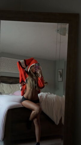 Cat Pisciotta nude photo 39